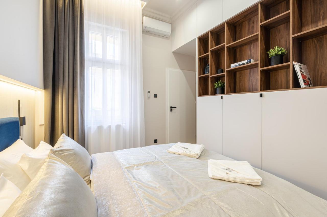 Sky Way Apartment Budapest Esterno foto
