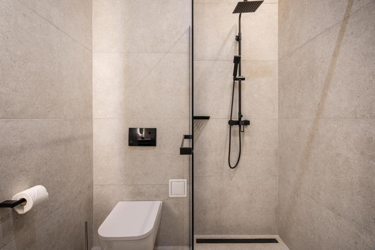 Sky Way Apartment Budapest Esterno foto