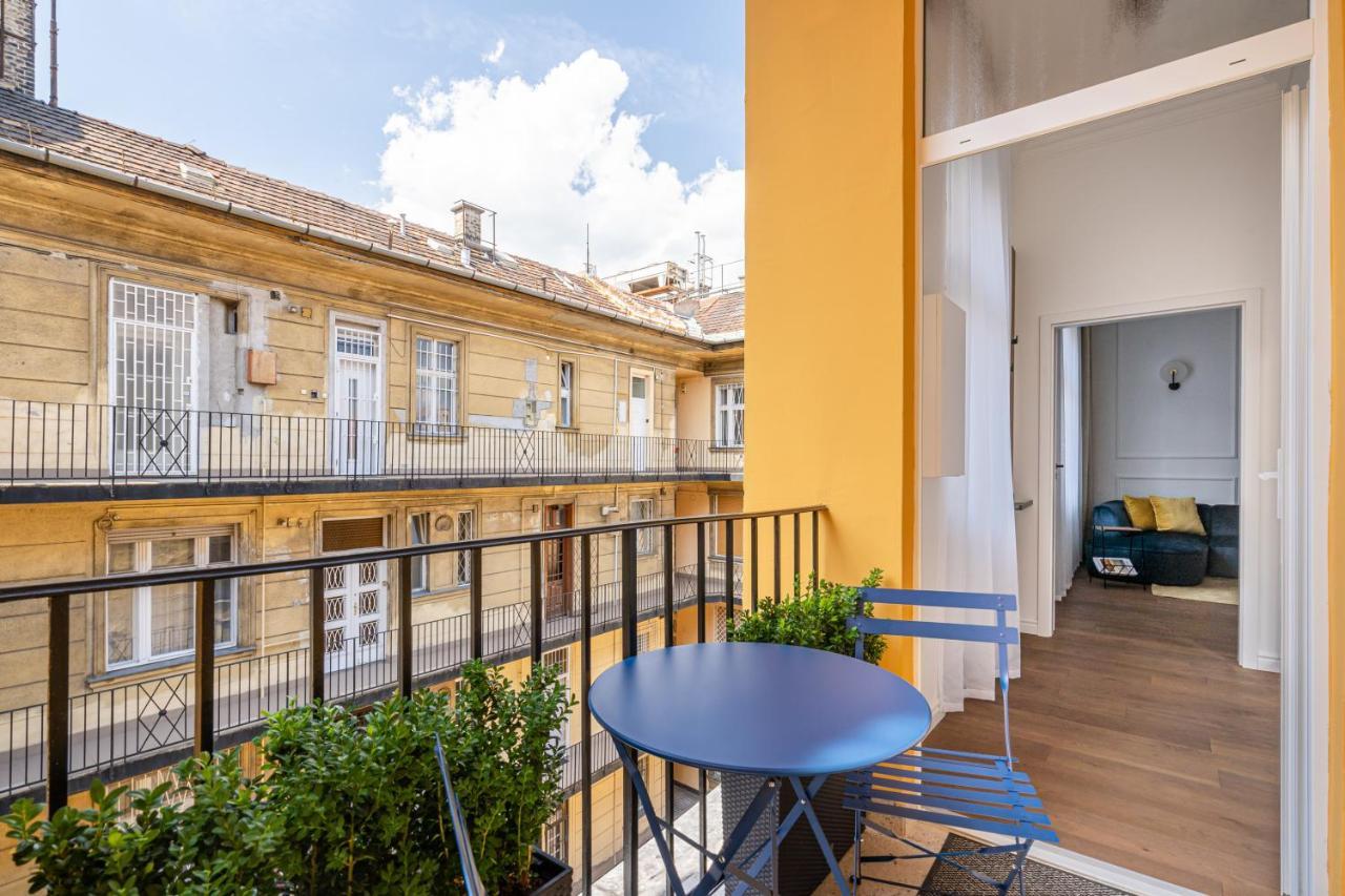Sky Way Apartment Budapest Esterno foto